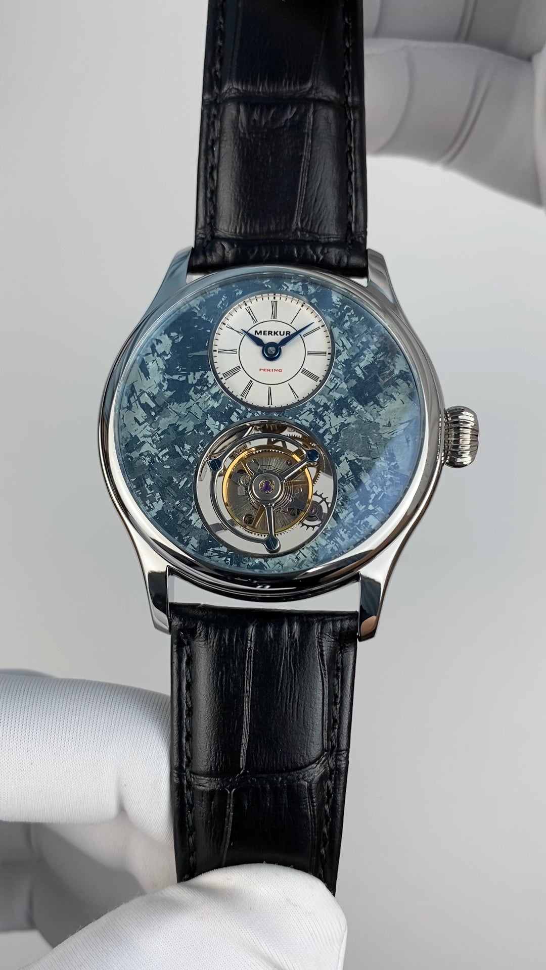 Tourbillon · "grey"