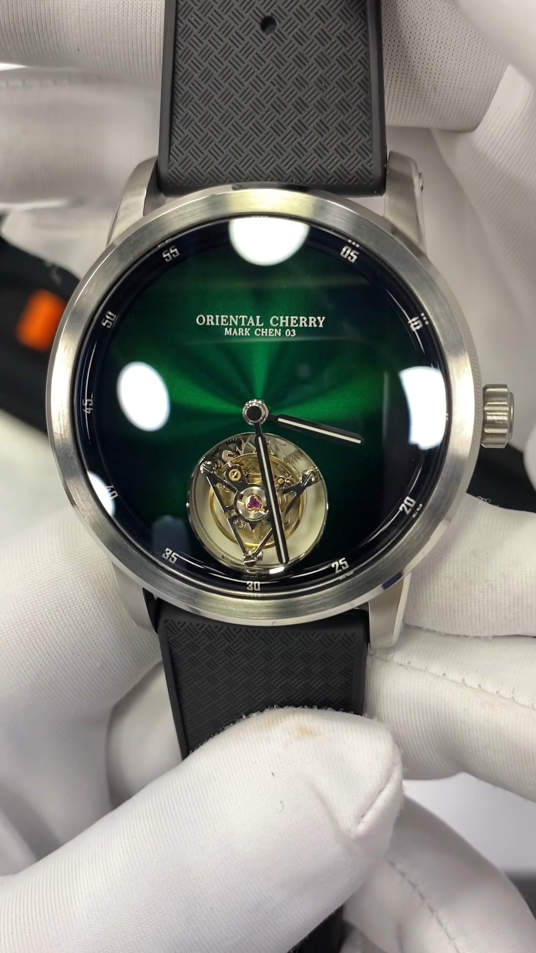 Mark Chen 03 · hollow gear