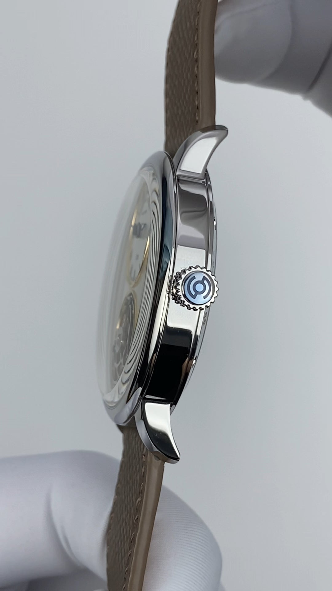 Mark Chen 02N · mother-of-pearl dial
