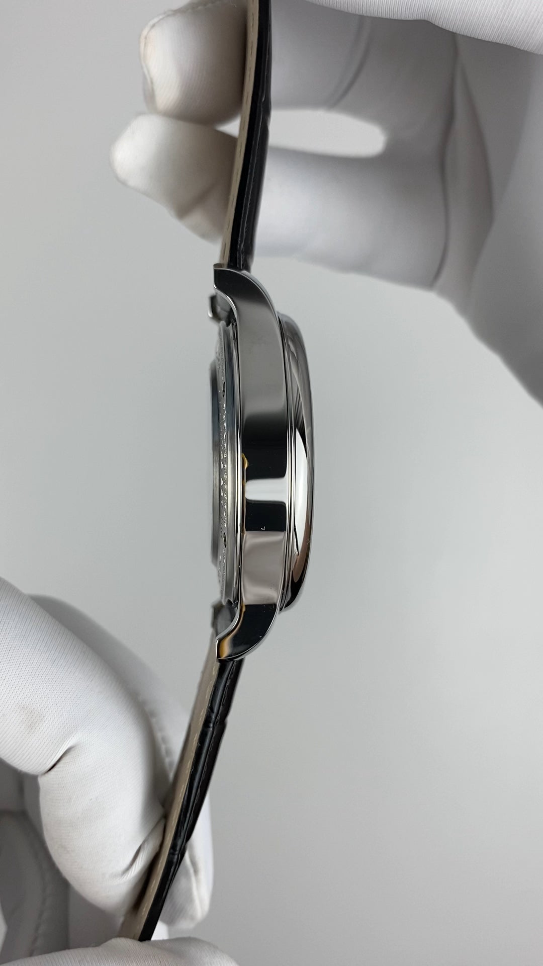 Yuan Heng Li Zhen · starry dial · transparent back · gold-color rotor
