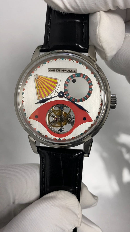 Clown · bright red lips